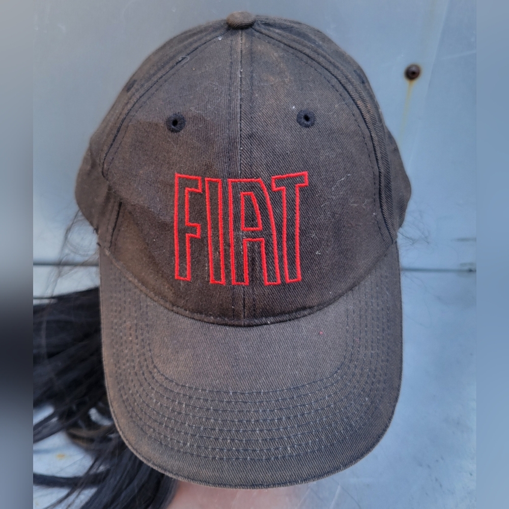 Fiat Canada and Italy hat / cap